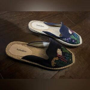 Soludos size 9